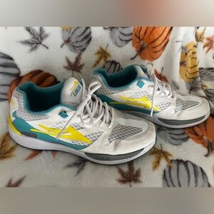Lakai athletic skateboard shoes Size 9